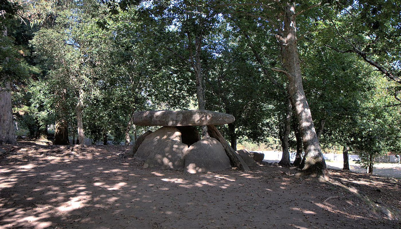 dolmen de Axeitos