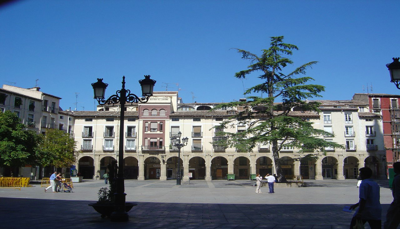 Plaza del mercado (Market Square) in the old city of Logroño