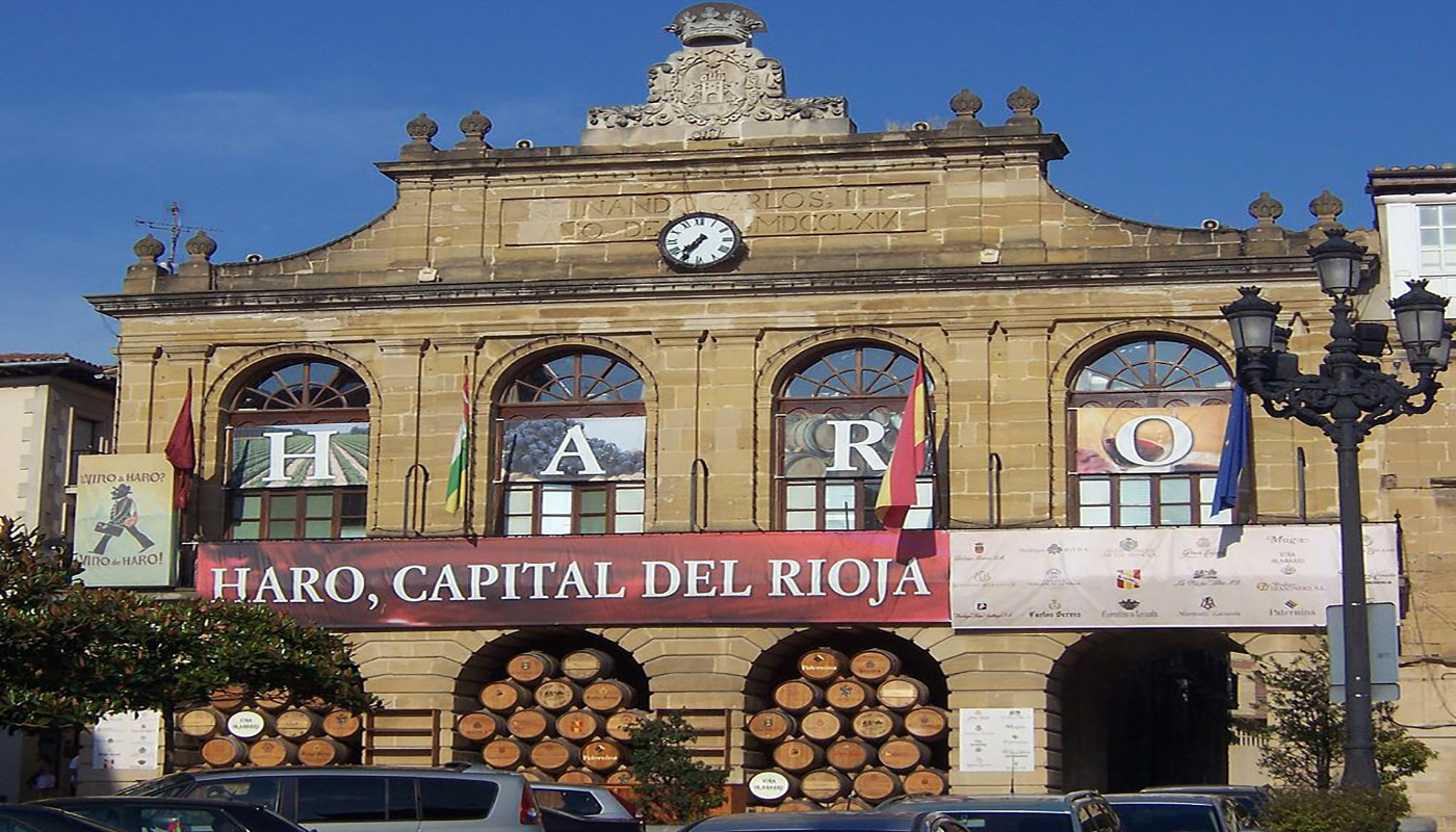 City council of Haro during the celebrations