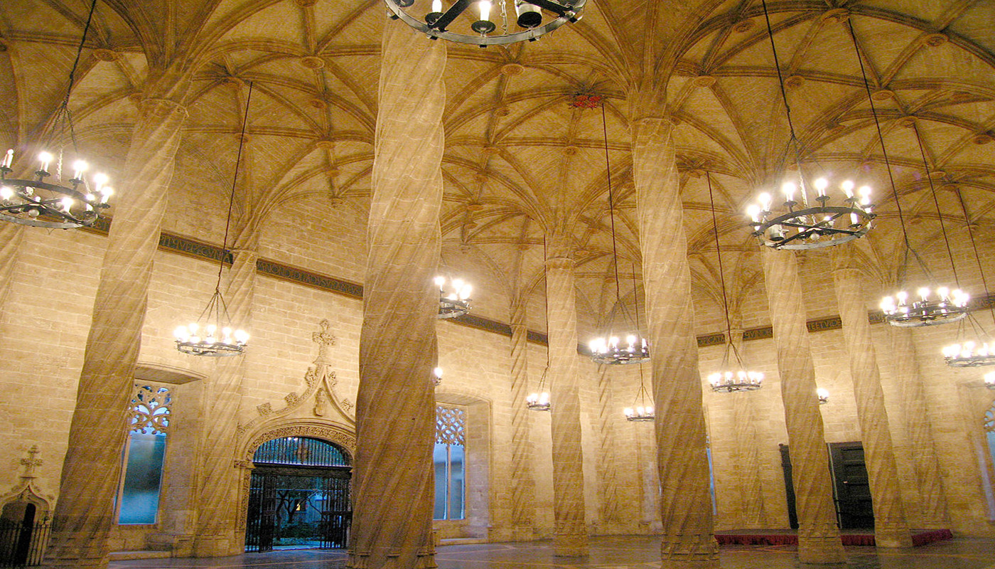 Saló Columnari de la Llotja de la Seda (València).